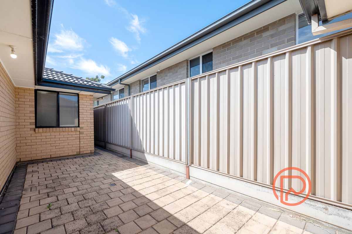 2 / 359 Hampstead Road, Northfield