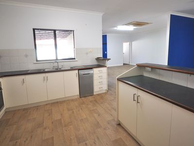 1 Dove Close, South Hedland