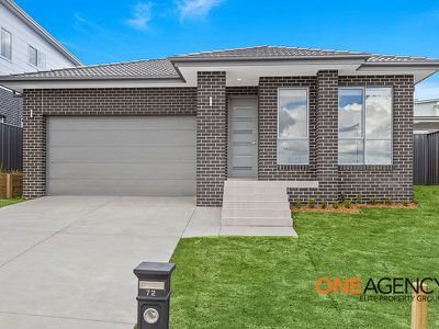 72 Saddleback Crescent, Kembla Grange