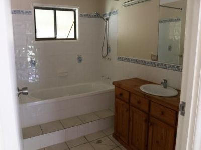 11 Kuruman Street, Scarness