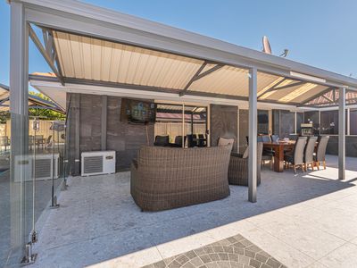 15 Frampton Crescent, Canning Vale