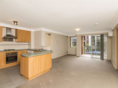 27 / 5 Dehli Street, West Perth