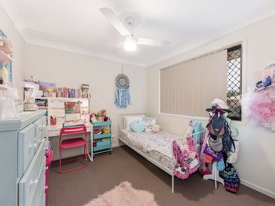 39 Helen Street, North Booval