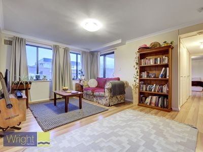 7 / 10 Pendal Lane, Northbridge