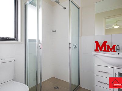 5 Rag Holmes Street, Macgregor