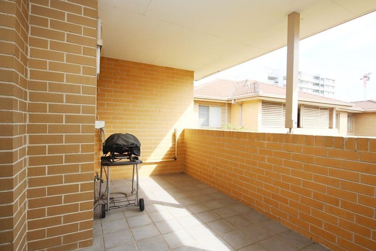 24 / 32-36 Short Street, Homebush