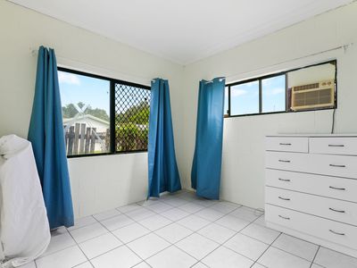 6 Yates Court, White Rock