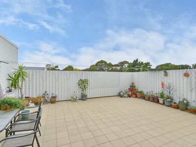 12 Lowe Street, Addington