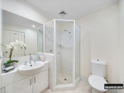 8 / 105 Colin Street, West Perth