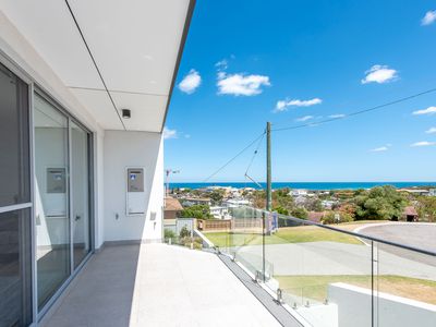 4/6 Nautilus Place, Scarborough