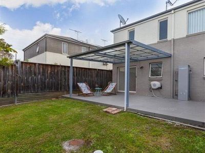 25 Bandicoot Drive, Woodcroft