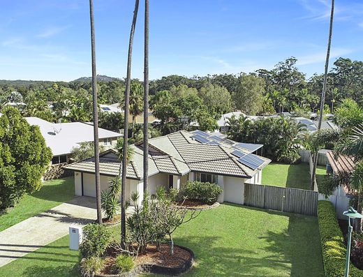 Family Home with Side Access image 1
