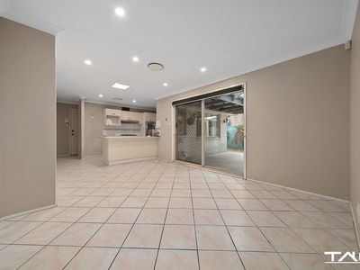 9 Alwyn Crescent, Glenwood