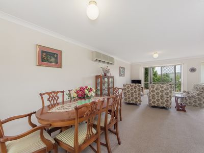 6 McDougall Close, Silkstone