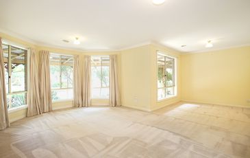 1 EDINBURGH DRIVE, Beaconsfield