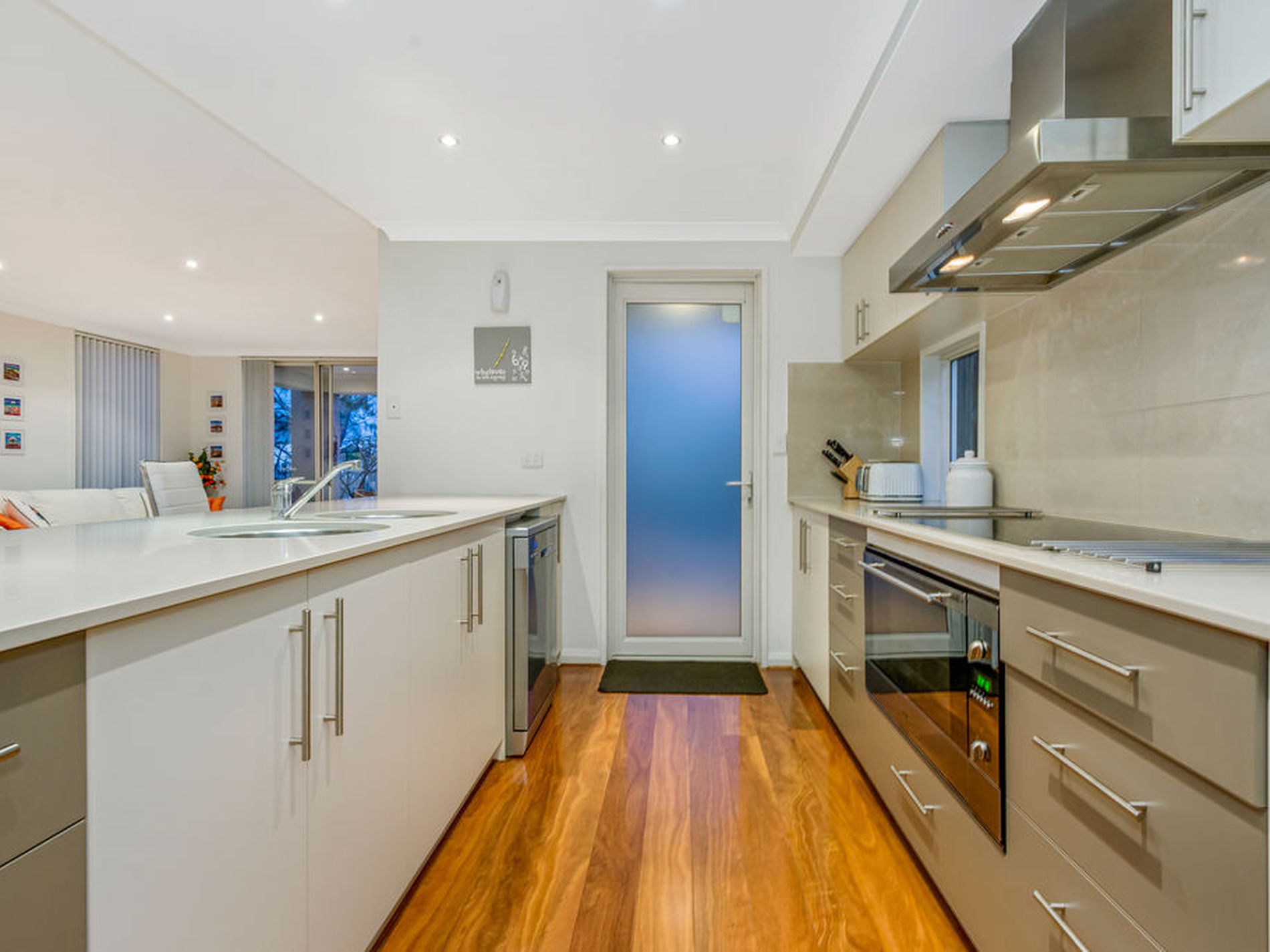 4 Sunny Close, Yanchep