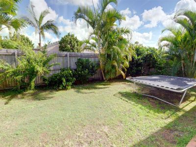 6 Honeymyrtle Court, Mountain Creek