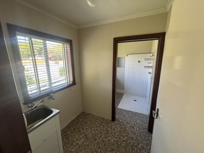 1 / 447 Rose Street, Lavington