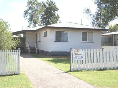 9 Delray Street, Oakey