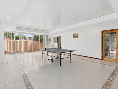 15 Glenbrook Road, Thornlie