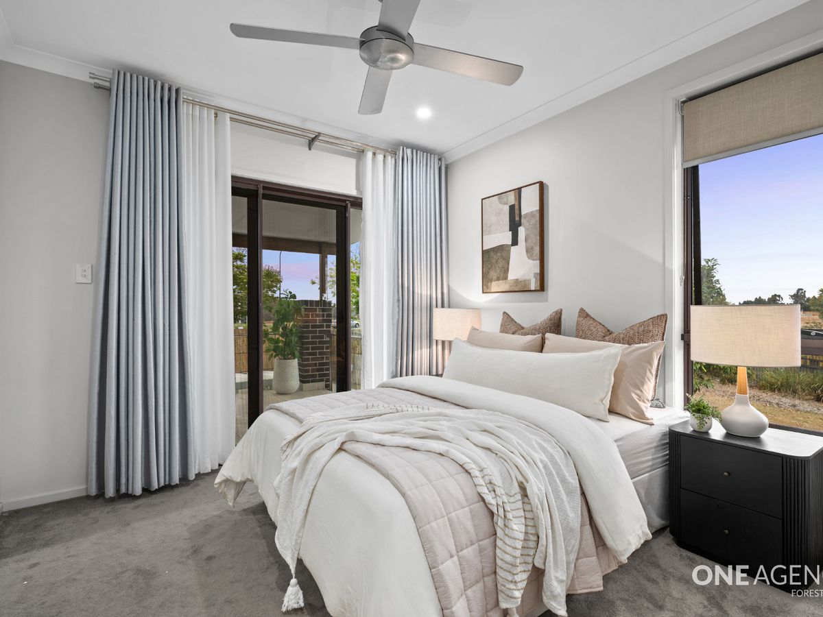 79 Calm Crescent, Springfield Lakes