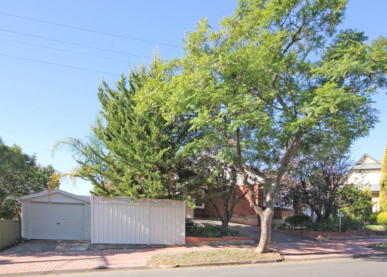 2A Anglesey Avenue, St Georges