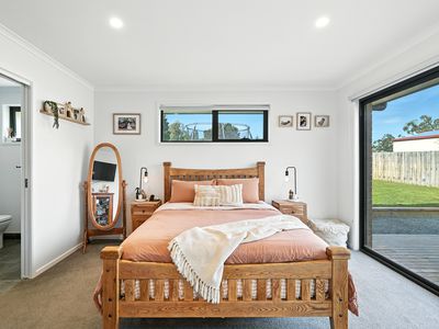 10 Fritton Drive, Dover