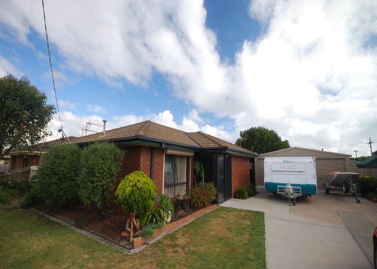 3 Lowan Court, Portland