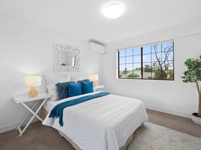 15 / 12 Woodstock Avenue, Taringa