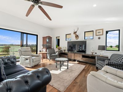 275  Bradleys Road, Stradbroke