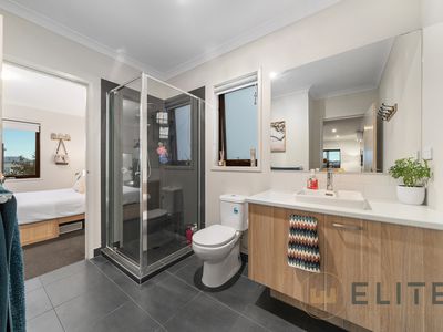 58 Alexander Boulevard, Clyde North