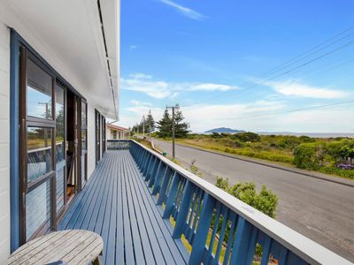 2 A Marine Parade, Otaki Beach