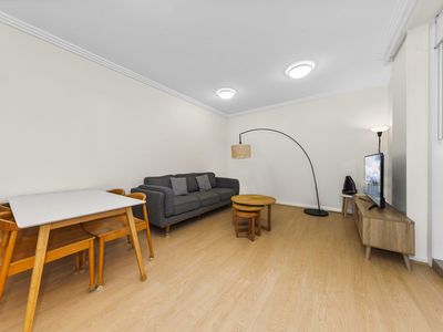 11 / 23 Angas Street, Meadowbank