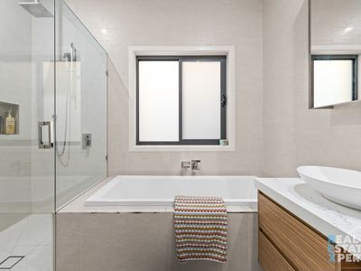 9 Springleaf Avenue, Clyde North