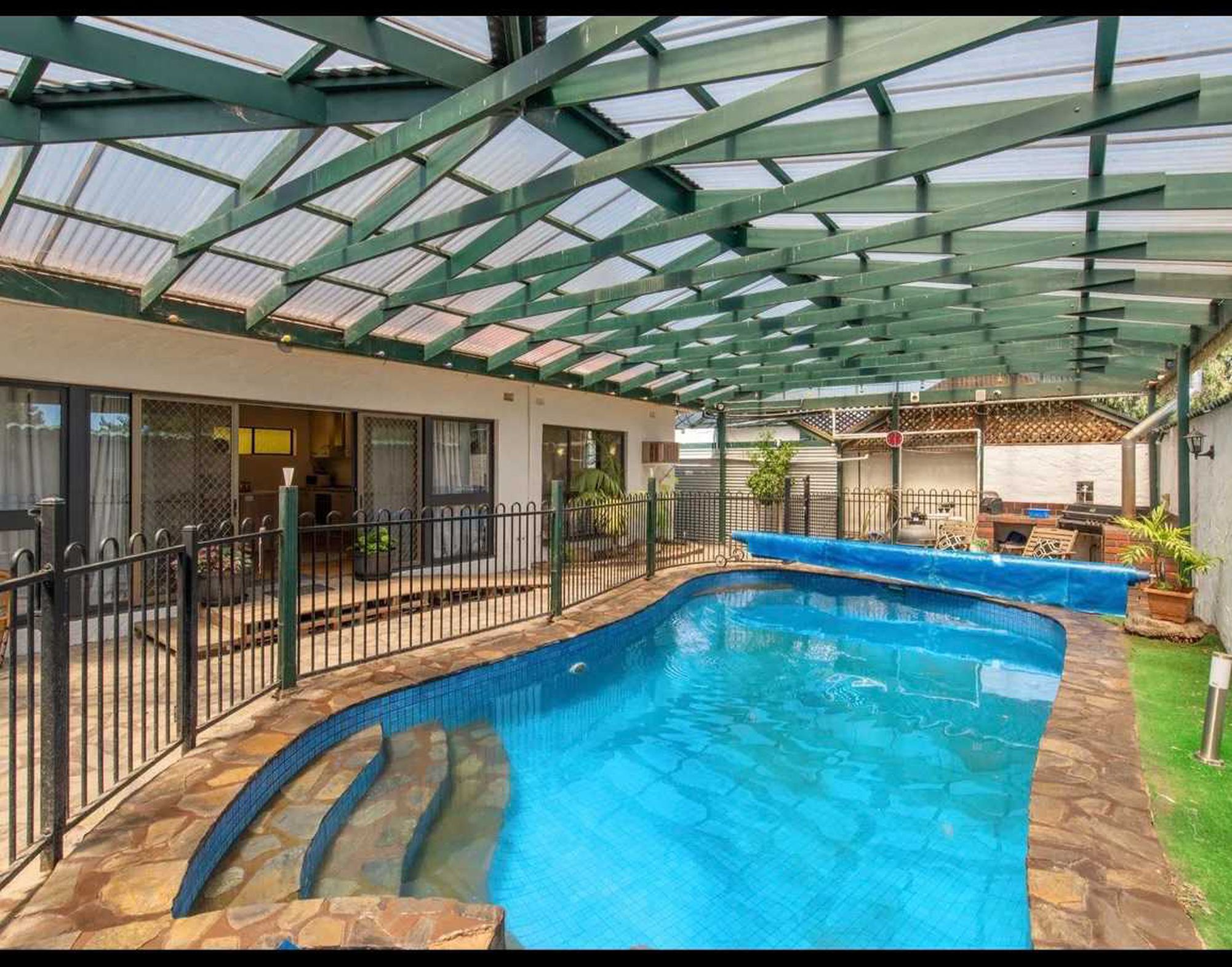 543 Torrens Road, St Clair
