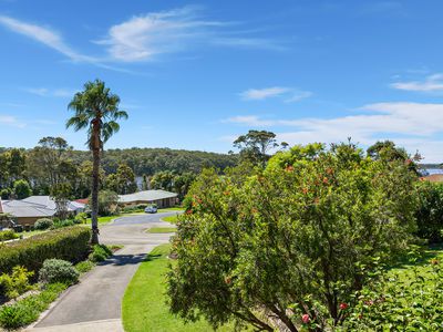 10 TAROURGA PLACE, Dalmeny