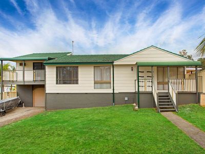 1 Tallawong Crescent, Dapto