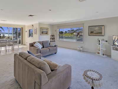 12 Haddrill Parade, Dalmeny