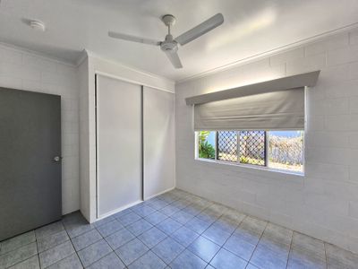 5 Tower Avenue, Atherton