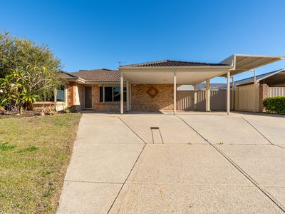 52 Brougham Crescent, Orelia