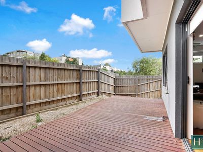 28 Hutchison Street, Niddrie