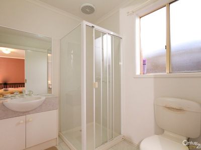 2 Flynn Court, Narre Warren South