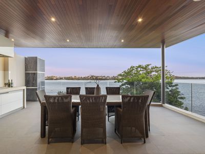 43 The Esplanade, Mount Pleasant