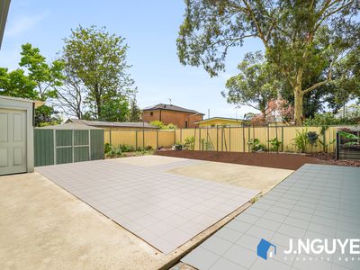 54 South Liverpool Road, Heckenberg