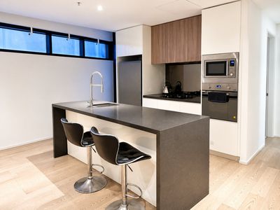 N210 / 659 Gardeners Road, Mascot