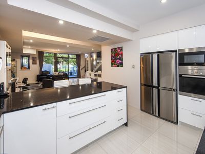 1 / 8 Hordern Street, Victoria Park