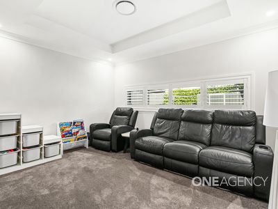 33 Wildflower Crescent, Calderwood