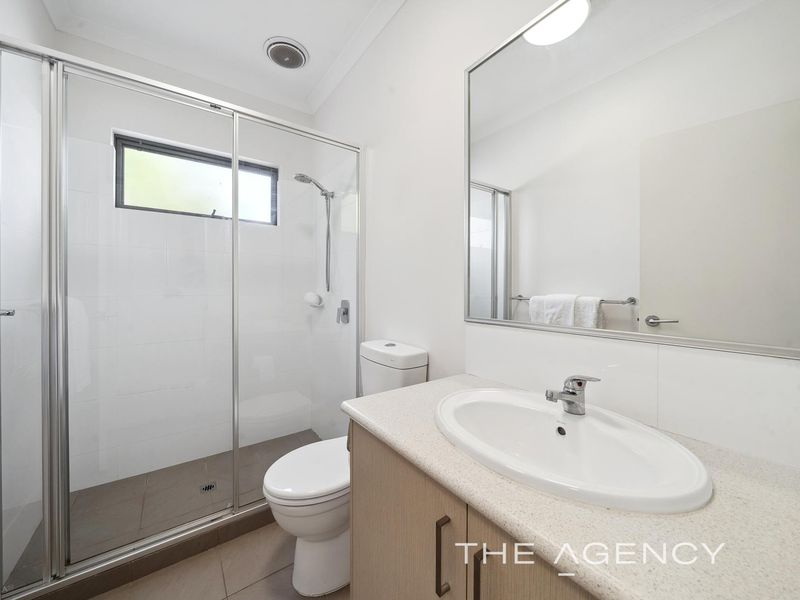 8 / 2 SCROOP Way, Spearwood