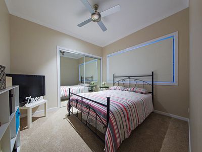 3 Lydia Pl, Wakerley