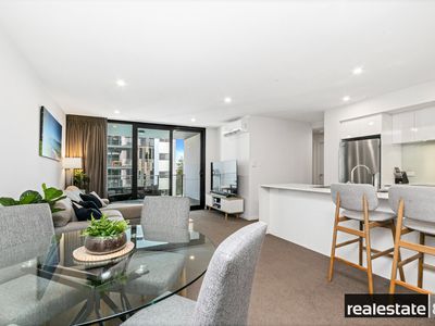 32 / 172 Railway Parade, West Leederville